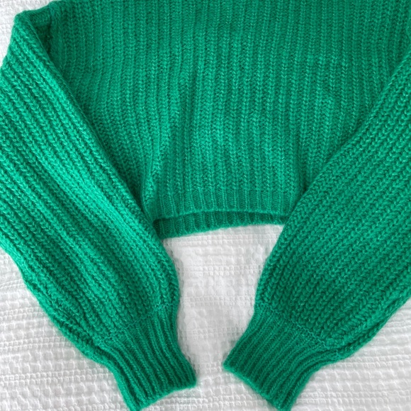 Sweater - Picture 2 of 3
